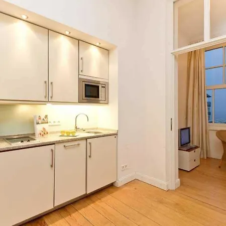 Artemis, 07 Delphi * 제바트헤링스도르프